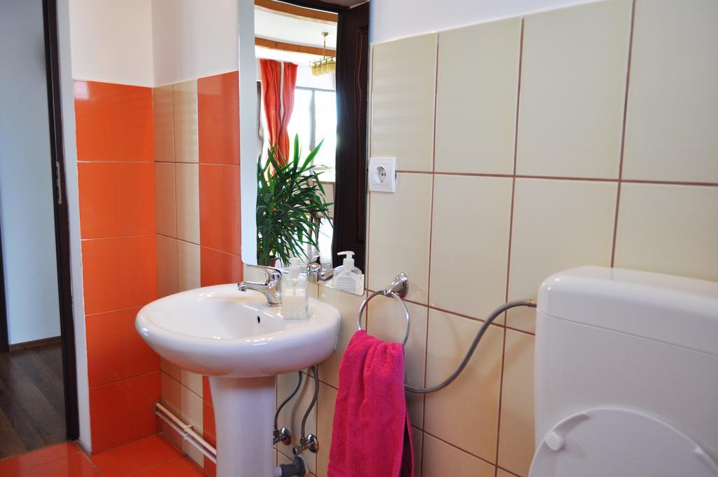 Jasmine Residence Prejmer 部屋 写真